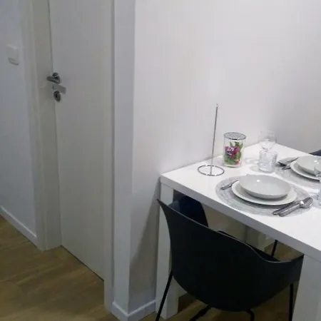 Πανσιόν Adris