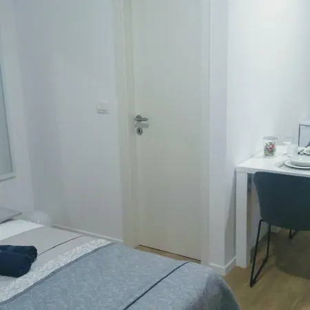 ゲストハウス Adris シベニク