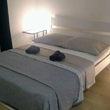 Adris * Σίμπενικ