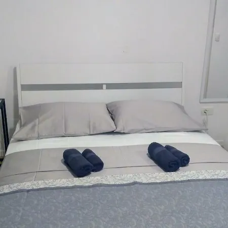 Πανσιόν Adris Σίμπενικ